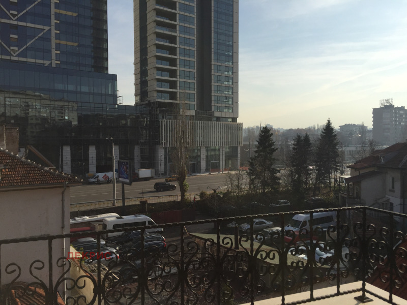Kiadó  2 hálószobás Sofia , Centar , 120 négyzetméter | 34711041 - kép [15]