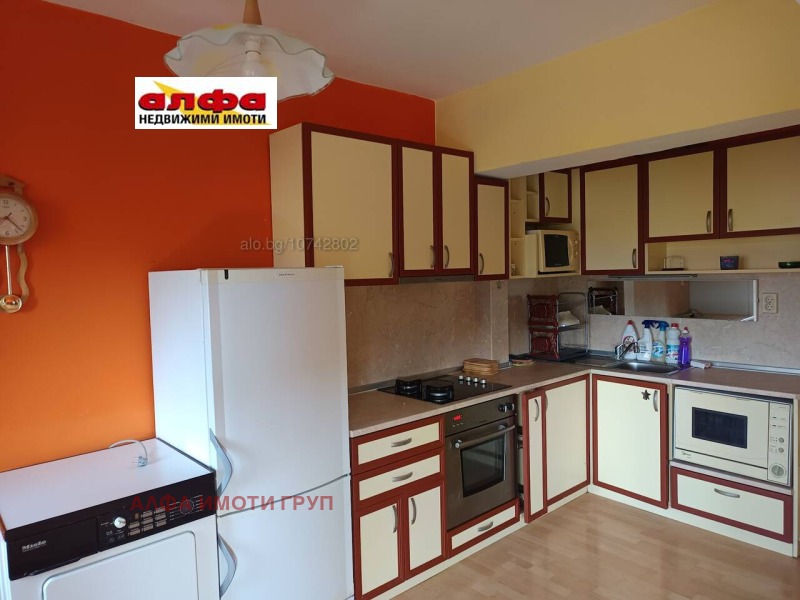 Дава под наем 3-СТАЕН, гр. Добрич, Добротица - Варненска, снимка 2 - Апартаменти - 53492585