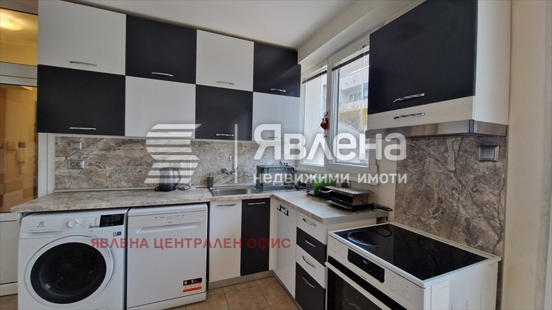 Дава под наем 3-СТАЕН, гр. София, Оборище, снимка 3 - Апартаменти - 54073364