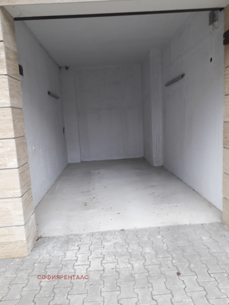 Zu vermieten  Garage Sofia , Zentar , 17 qm | 19256247 - Bild [2]