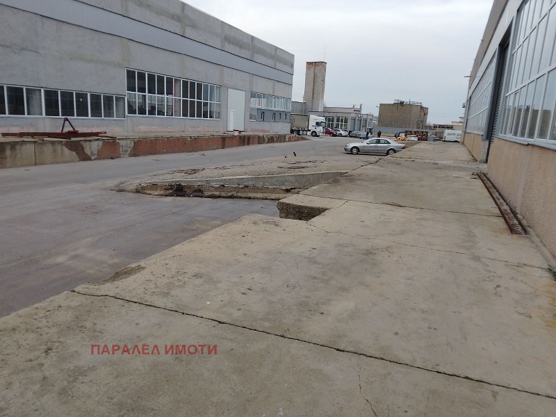 For Rent  Industrial building region Plovdiv , Asenovgrad , 2000 sq.m | 39540279 - image [3]