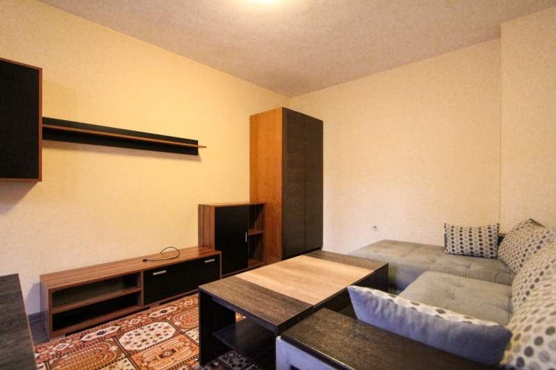 Дава под наем 2-СТАЕН, гр. София, Оборище, снимка 4 - Апартаменти - 53475630