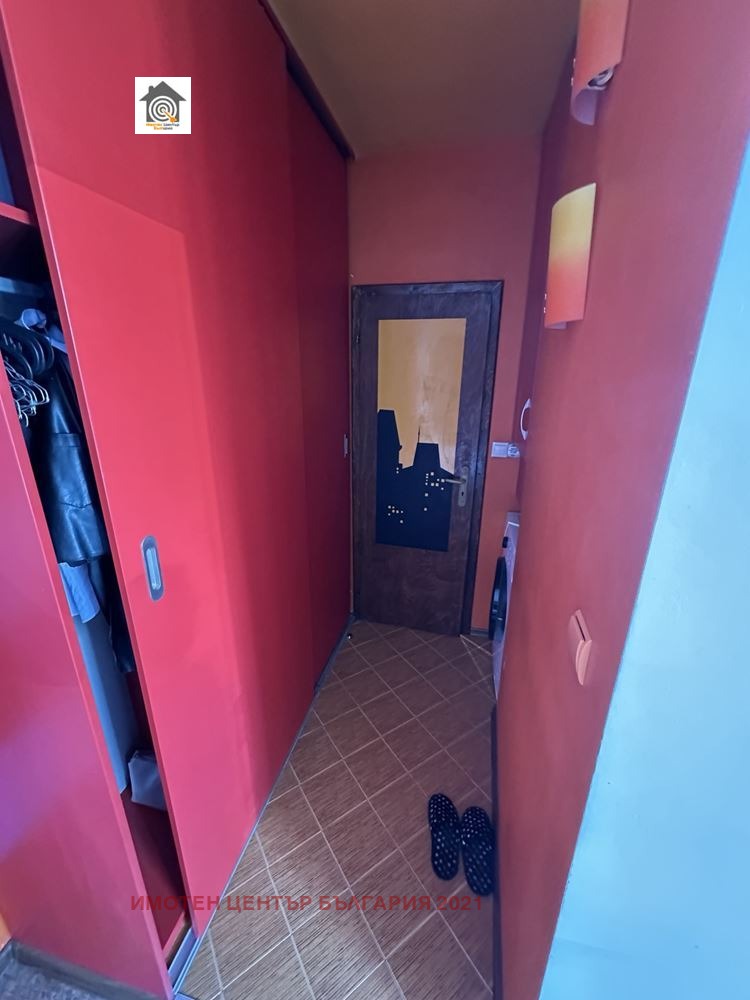 De inchiriat  Studio Sofia , Studentsci grad , 50 mp | 69792758 - imagine [7]
