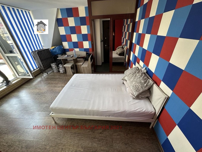 De inchiriat  Studio Sofia , Studentsci grad , 50 mp | 69792758 - imagine [2]
