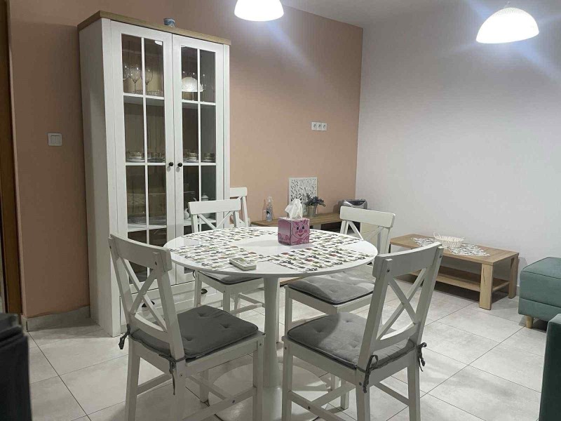 Til leje  1 soveværelse Plovdiv , Yuzhen , 70 kvm | 51825850