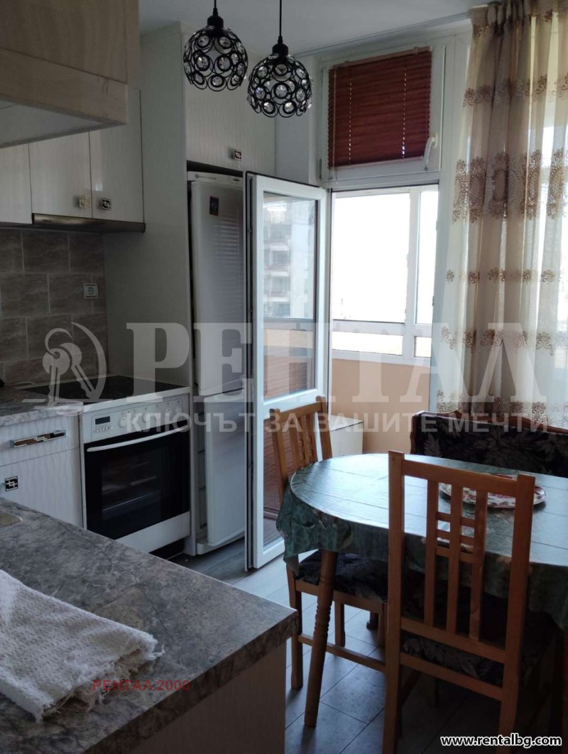 Til leie  1 soverom Plovdiv , Karsjijaka , 65 kvm | 55593490 - bilde [5]