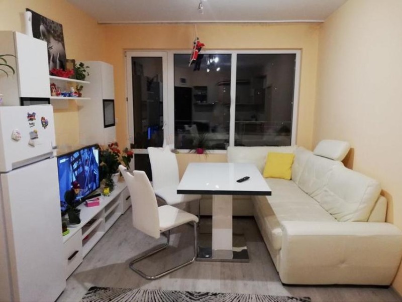 Te huur  1 slaapkamer Sofia , Chadzji Dimitar , 49 m² | 52416260