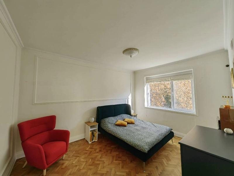Издаје се  2 спаваће собе Софија , Центар , 75 м2 | 11766031 - слика [7]