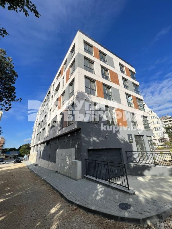 Дава под наем ГАРАЖ, ПАРКОМЯСТО, гр. Варна, Победа