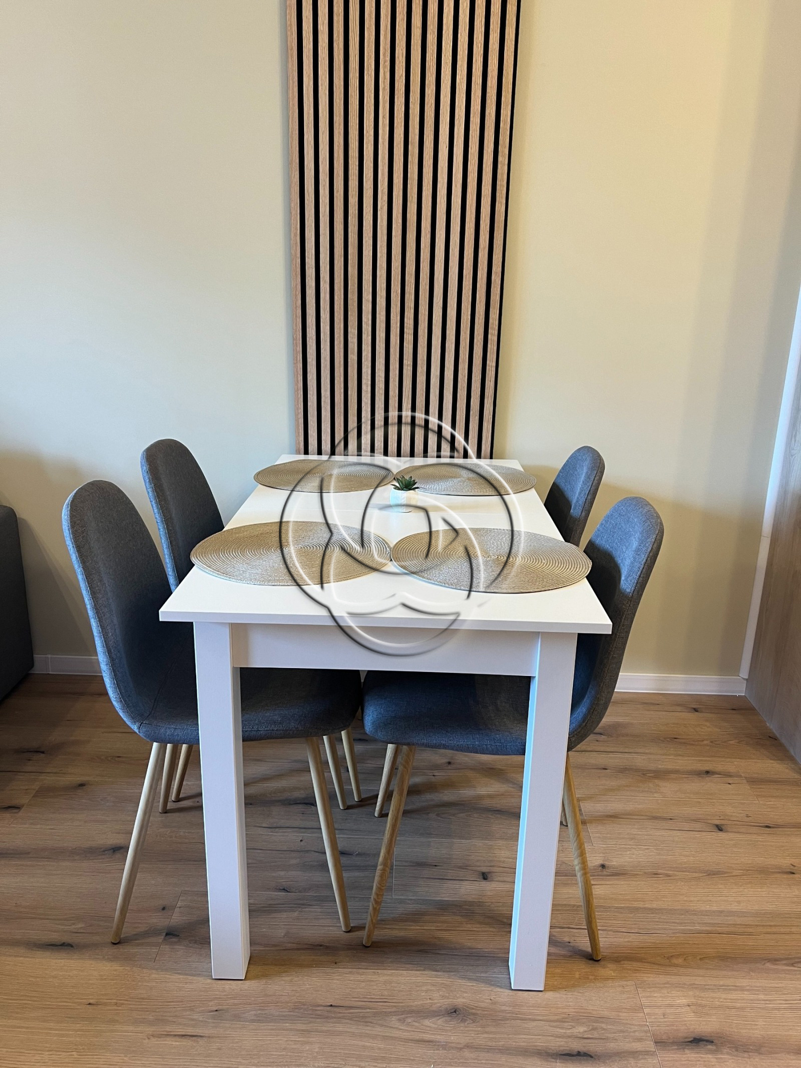 Дава под наем 2-СТАЕН, гр. София, Оборище, снимка 2 - Апартаменти - 54119308