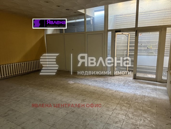 Da affittare  Negozio Sofia , Tsentar , 1350 mq | 28115400