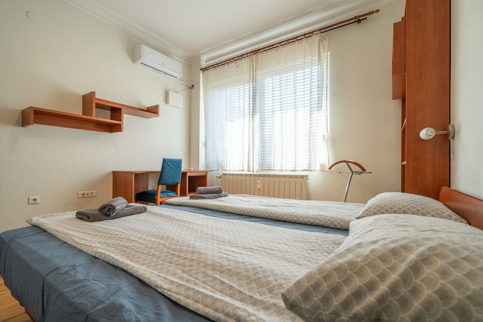 Дава под наем 4-СТАЕН, гр. София, Център, снимка 12 - Апартаменти - 54252813