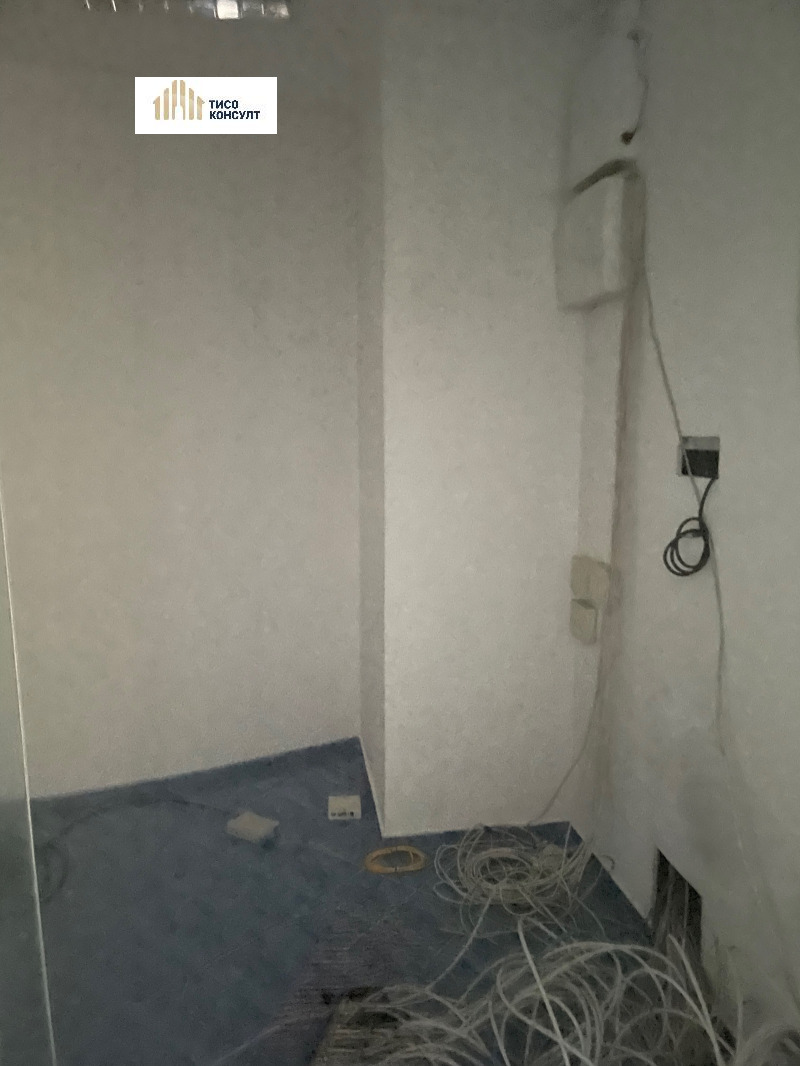 De inchiriat  Birou Sofia , Dianabad , 373 mp | 16888098 - imagine [11]