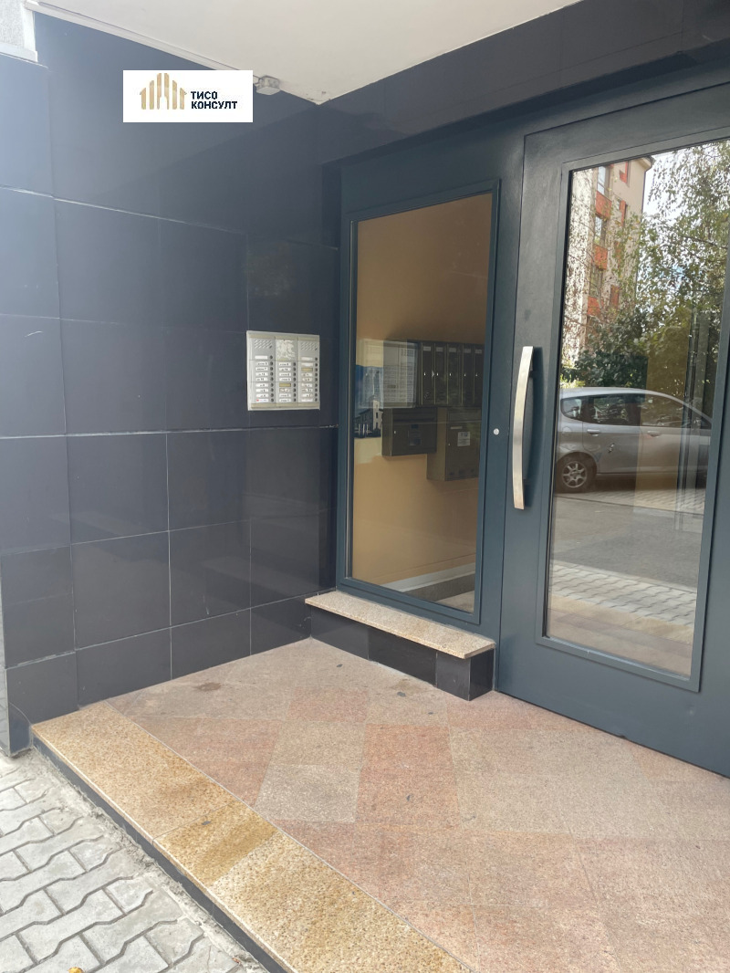 Da affittare  Ufficio Sofia , Dianabad , 373 mq | 16888098 - Immagine [2]