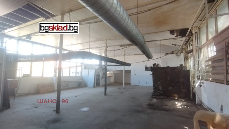 Para alugar  Construção industrial região Sófia , Bojurichtche , 650 m² | 76622878 - imagem [2]