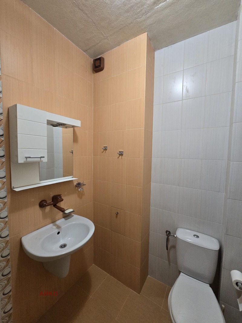 Дава под наем  2-стаен град София , Център , 77 кв.м | 65770110 - изображение [9]