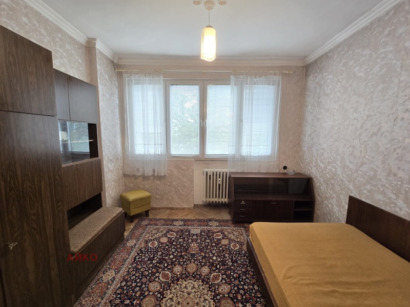 Дава под наем  2-стаен град София , Център , 77 кв.м | 65770110 - изображение [2]