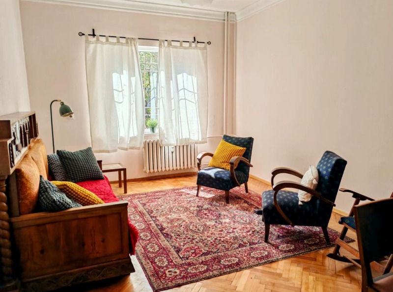 Zu vermieten  2 Schlafzimmer Sofia , Doktorski pametnik , 80 qm | 63949614