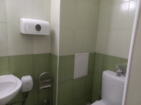    , ,  1>