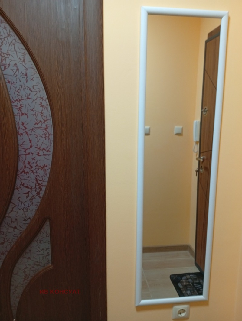 В аренду  1 спальня Стара Загора , Три чучура - център , 60 кв.м | 99705231