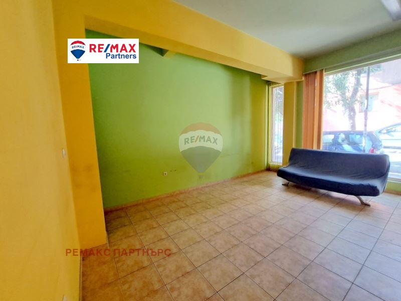 Para alugar  Escritório Varna , Kolhozen pazar , 40 m² | 87962019 - imagem [3]