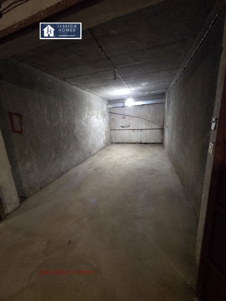 Дава под наем ГАРАЖ, ПАРКОМЯСТО, гр. София, Лозенец