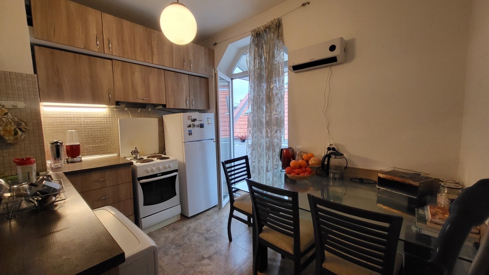 Дава под наем 3-СТАЕН, гр. София, Център, снимка 6 - Апартаменти - 53820581