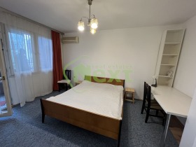 3 Schlafzimmer Strelbishte, Sofia 8