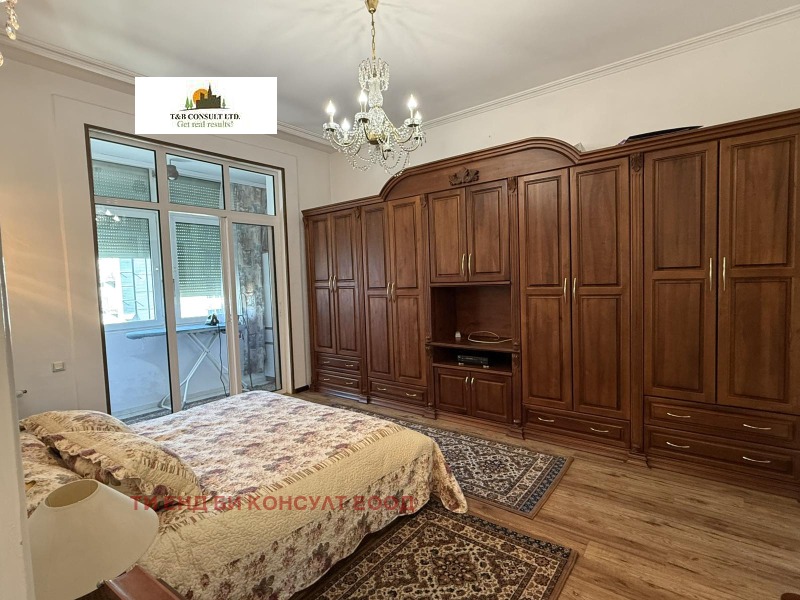 Дава под наем  4-стаен град София , Център , 150 кв.м | 47835096 - изображение [13]
