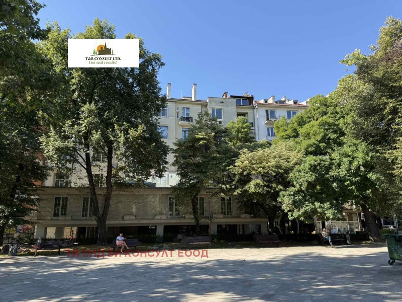 Под наем 4-СТАЕН, град София, Център • 1500 € • 69188389 — Holmes.bg