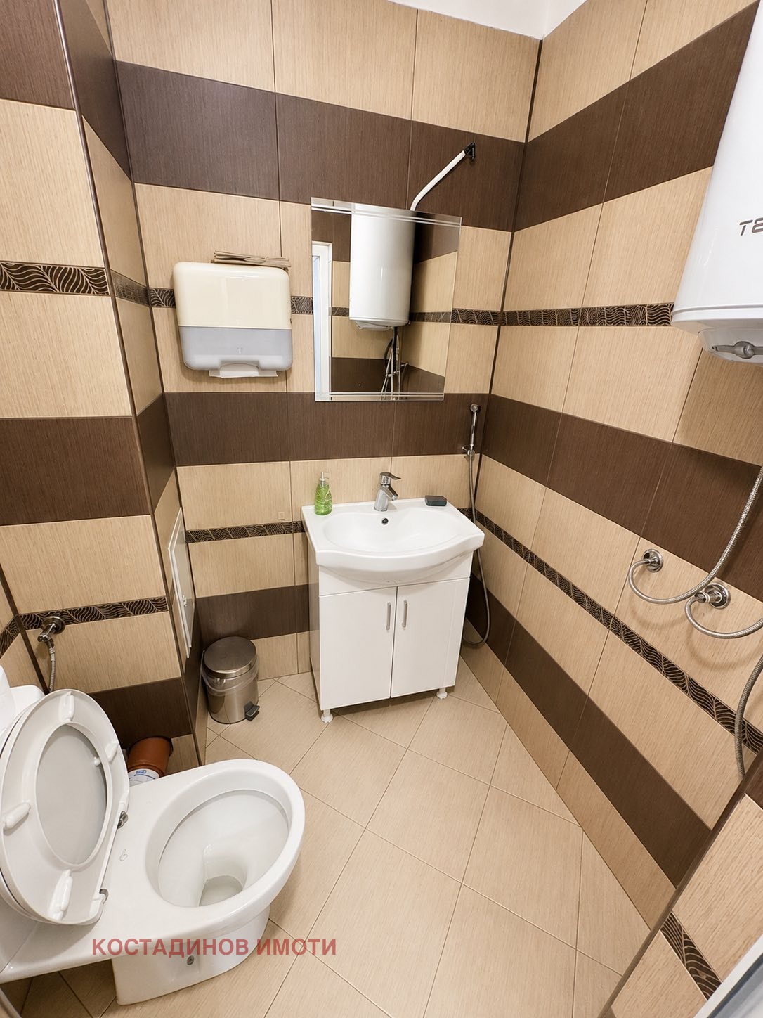 Дава под наем ОФИС, гр. Пловдив, Съдийски, снимка 8 - Офиси - 55054024