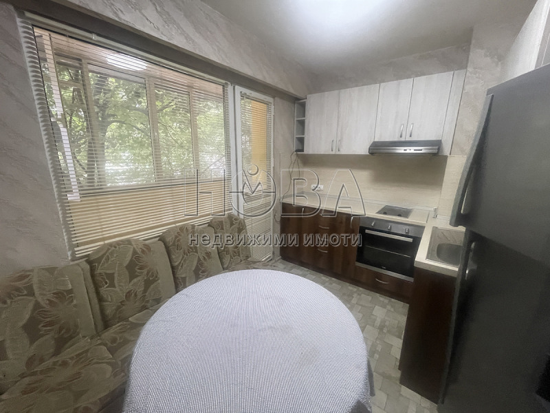 Дава под наем  2-стаен град Русе , Родина 1 , 60 кв.м | 98873046
