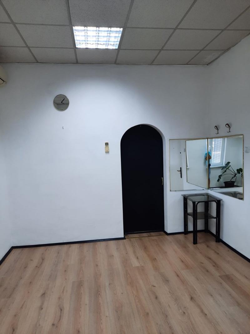 Дава под наем  Офис град Пловдив , Център , 30 кв.м | 62920996 - изображение [4]
