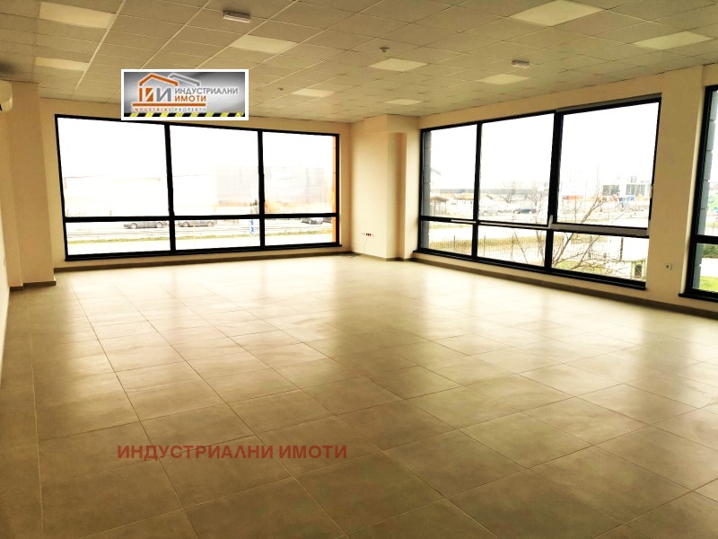 K pronájmu  Prodejna Plovdiv , Industrialna zona - Sever , 240 m2 | 68275030 - obraz [2]