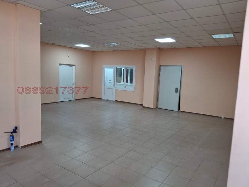 Дава под наем СКЛАД, гр. Добрич, Промишлена зона - Север, снимка 11 - Складове - 52786125