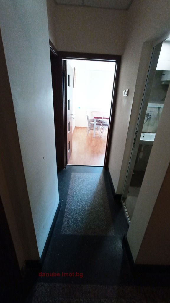 För uthyrning  2 sovrum Ruse , Centar , 75 kvm | 39075347 - bild [11]