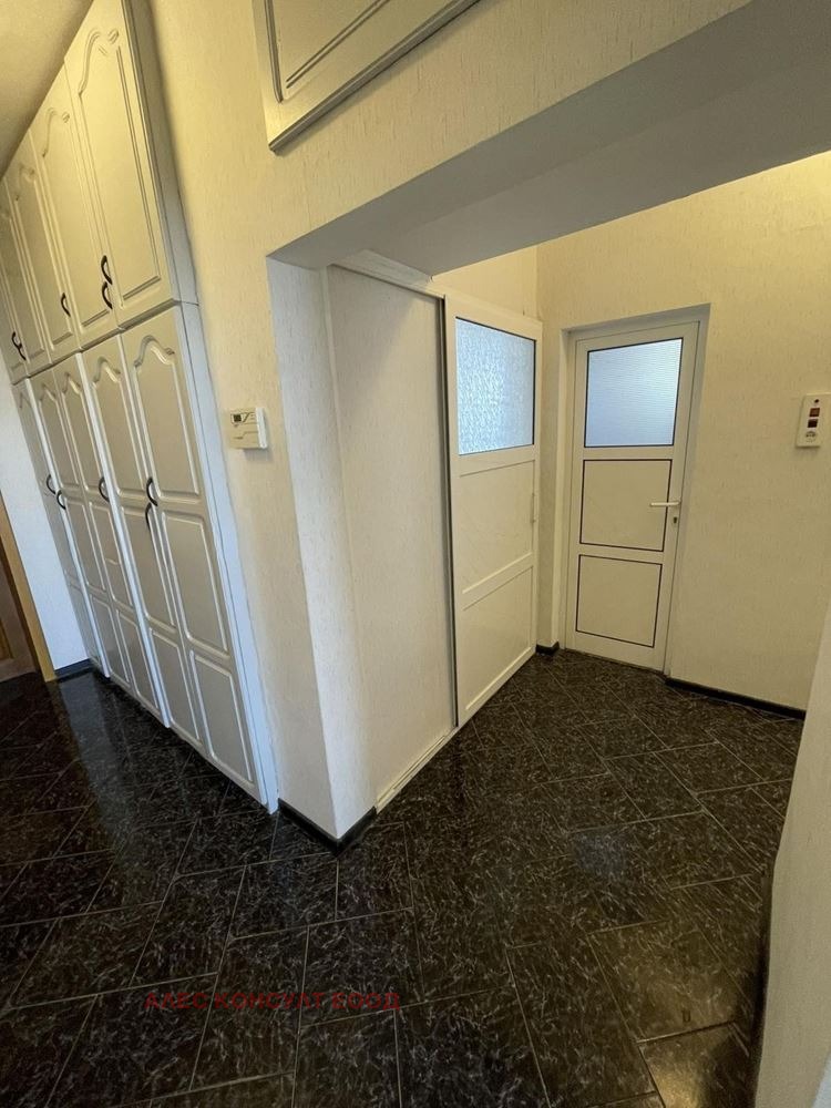 Дава под наем 3-СТАЕН, гр. София, Стрелбище, снимка 8 - Апартаменти - 56002463