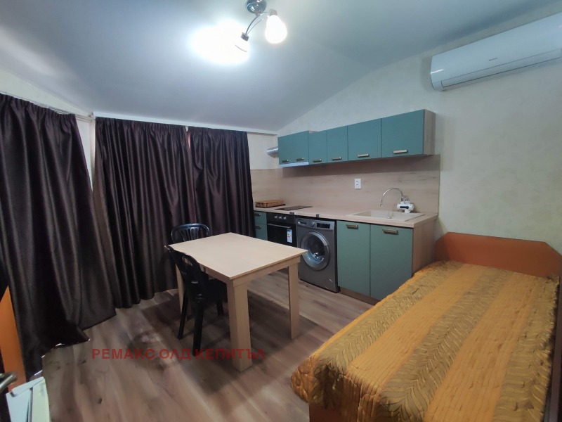 Zu vermieten  1 Schlafzimmer Weliko Tarnowo , Zentar , 60 qm | 53529044 - Bild [2]
