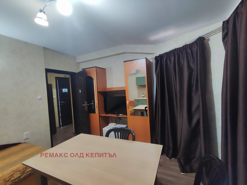 Zu vermieten  1 Schlafzimmer Weliko Tarnowo , Zentar , 60 qm | 53529044 - Bild [5]