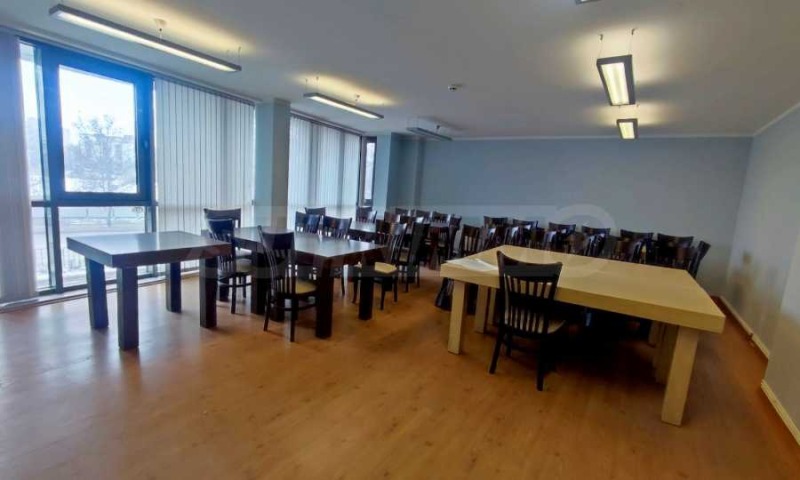 Дава под наем ОФИС, гр. Пловдив, Център, снимка 4 - Офиси - 53366643