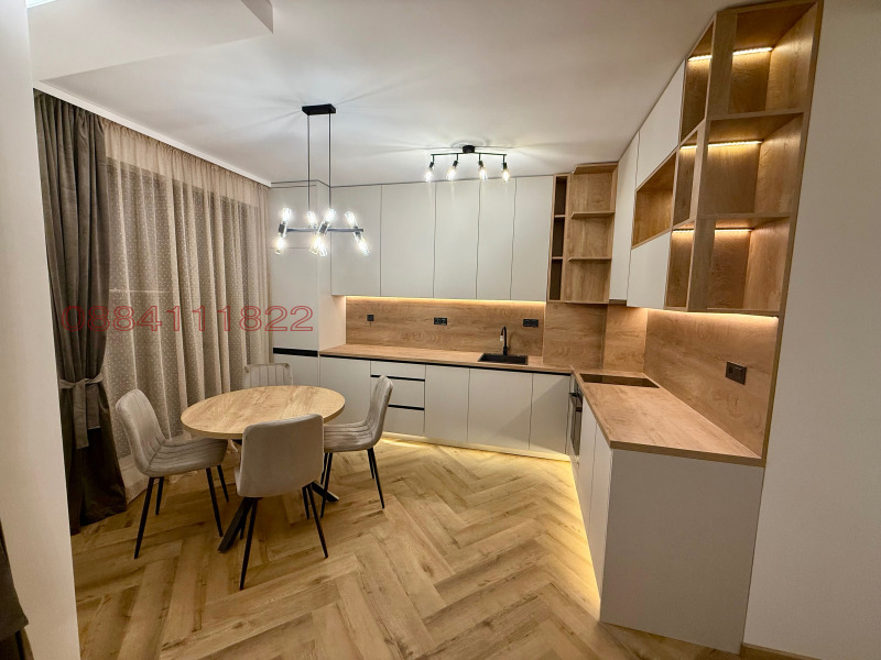 Дава под Наем 2-СТАЕН в град Пловдив, Тракия - 73 кв.м / 620 € » 1 212.61 лв.