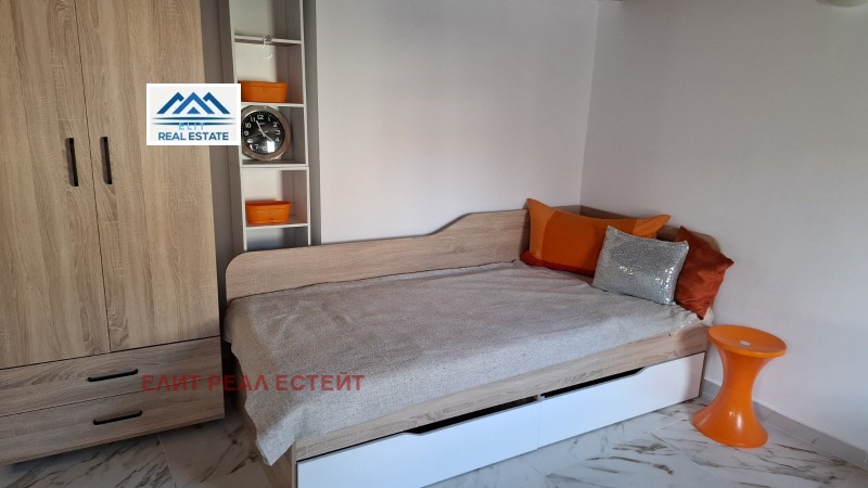 Da affittare  Attico Sofia , Tsentar , 25 mq | 49811169 - Immagine [5]