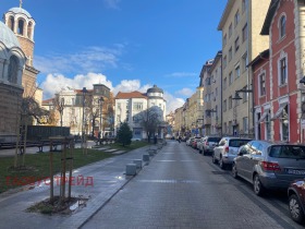 Comercio Tsentar, Sofia 1