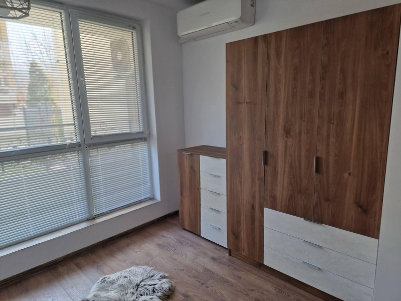 En renta  2 dormitorios Plovdiv , Marasha , 101 metros cuadrados | 62515244 - imagen [5]