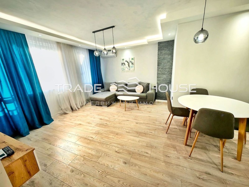 För uthyrning  2 sovrum Plovdiv , Centar , 90 kvm | 65335478