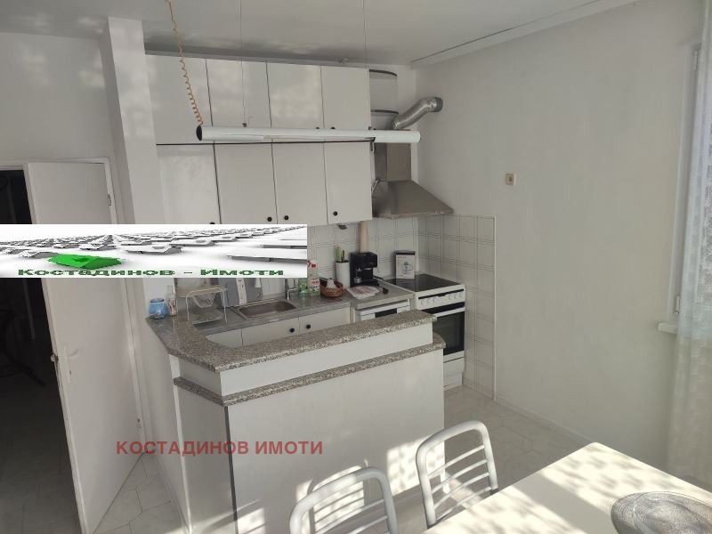 Para alugar  Mais de 3 quartos Plovdiv , Hristo Smirnenski , 120 m² | 38711543 - imagem [9]