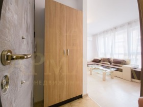 Studio Hristo Smirnensci, Plovdiv 4