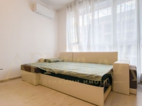 Studio Hristo Smirnensci, Plovdiv 2