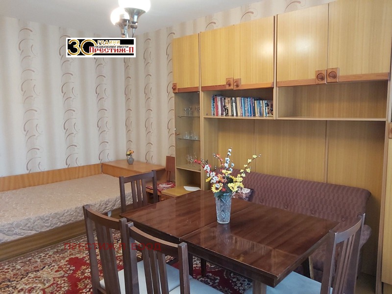 Дава под наем 2-СТАЕН, гр. Добрич, Градска болница, снимка 2 - Апартаменти - 52474076