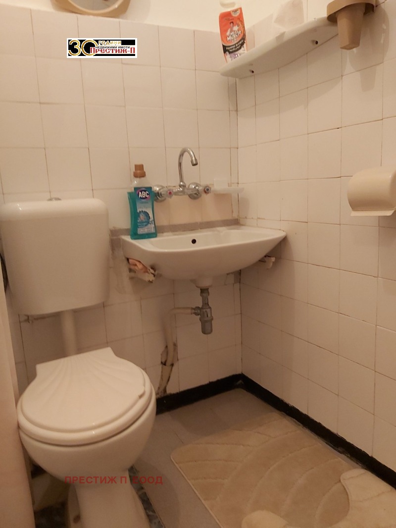 Дава под наем 2-СТАЕН, гр. Добрич, Градска болница, снимка 13 - Апартаменти - 52474076